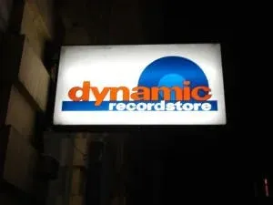 Record Store: Dynamic Recordstore