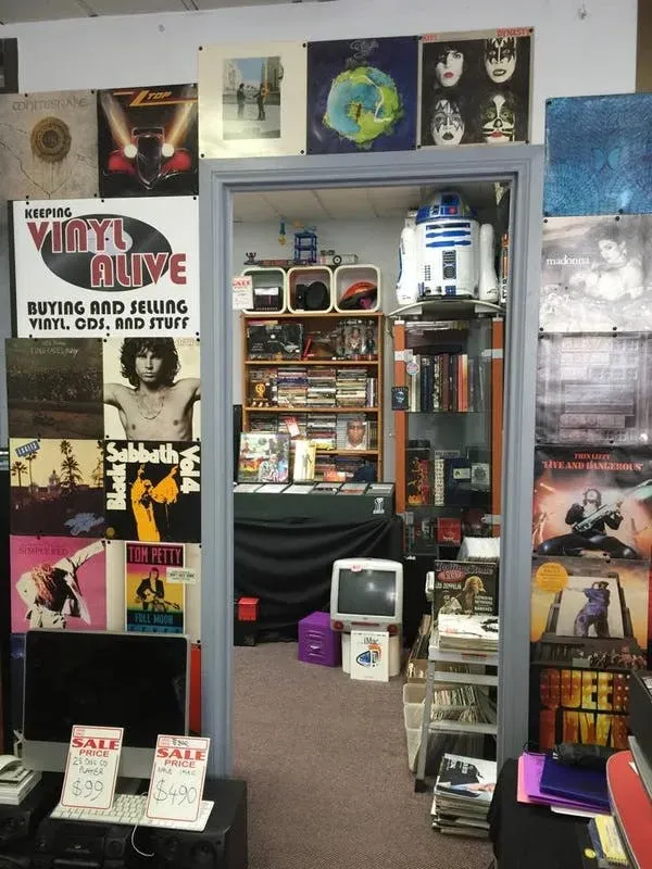 Vinyl Alive