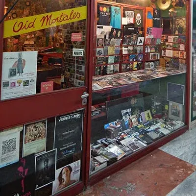 Record Store: Oid mortales