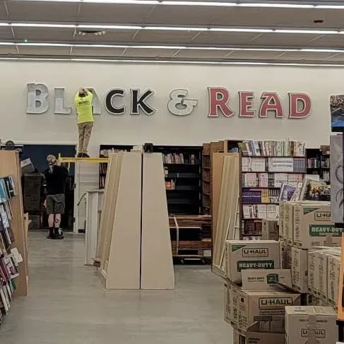 Record Store: Black & Read Music, Books & Games