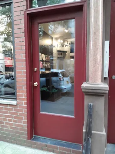 Record Store: Manhattan45