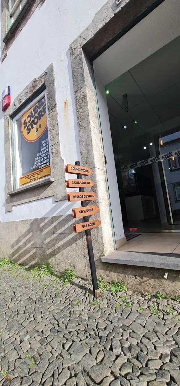 Record Store: Soundstore