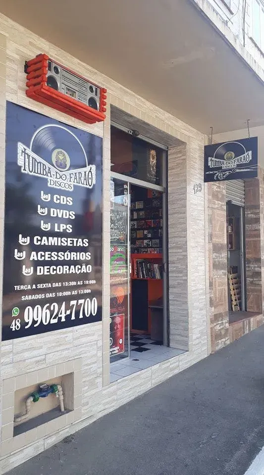 Record Store: Tumba do Faraó Discos