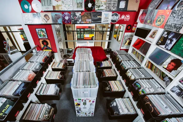 Record Store: Winylove