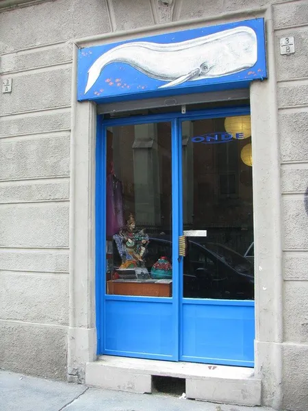 Record store thumbnail: Onde Film & Musica