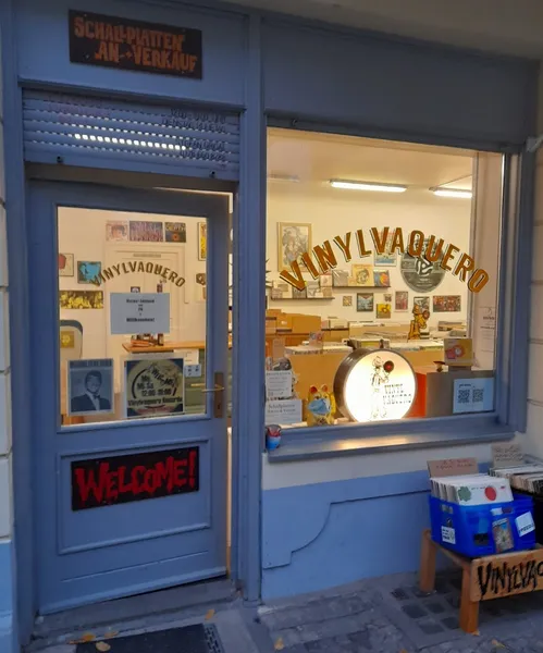 Record store thumbnail: Vinylvaquero Records