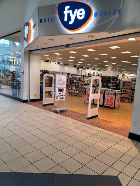 Record store thumbnail: FYE