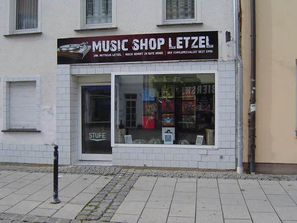 Record store thumbnail: Matthias Letzel Musikshop