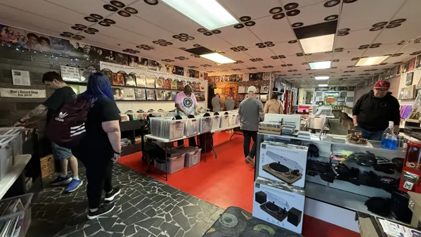 Record Store: Moe’s Record Shop