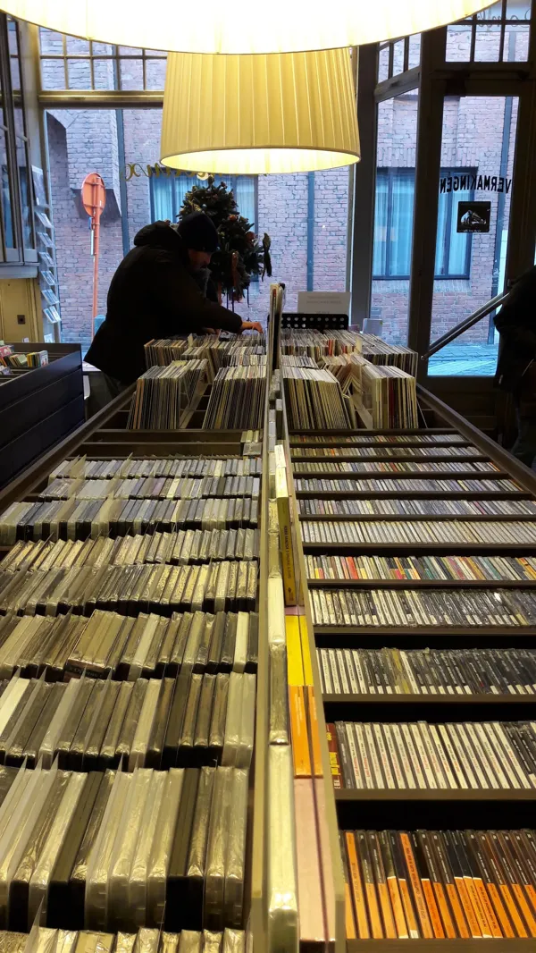 Record Store: Rombaux