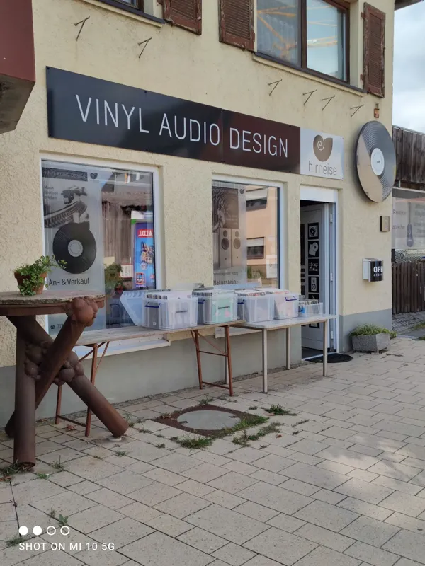 Record store thumbnail: Vinyl Audio Design