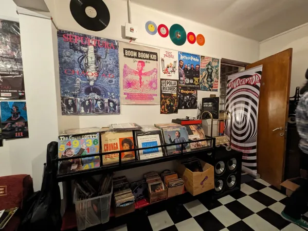 Record Store: FONOCAPTOR - Discos de Vinilo