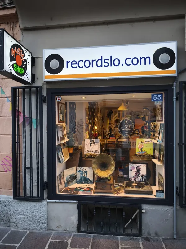recordslo.com