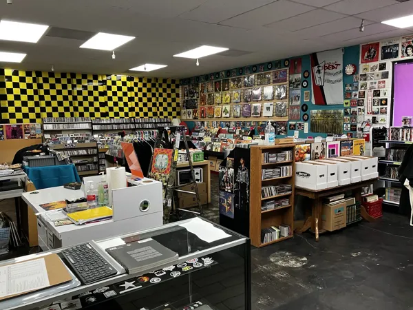 Hi-Tones Record Store