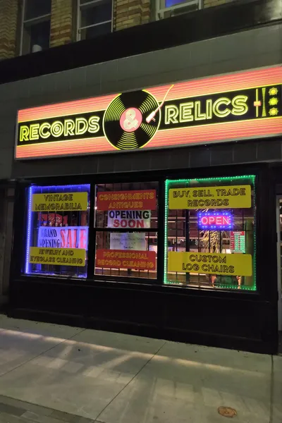 Record store thumbnail: Records and Relics
