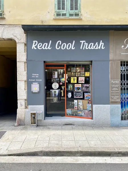 Record store thumbnail: REAL COOL TRASH - DISQUAIRE