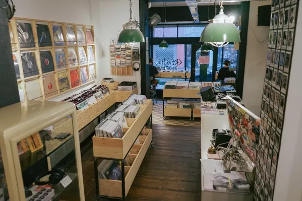 Record Store: Crevette Records