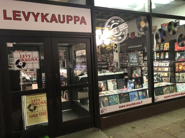 Record store thumbnail: Levyikkuna