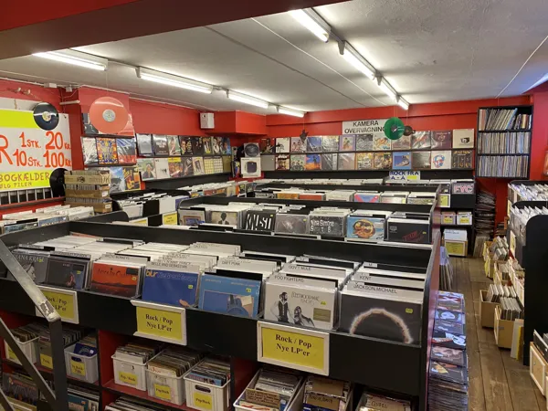 Record Store: Bogormen