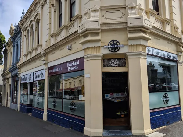 Record store thumbnail: Heartland Records