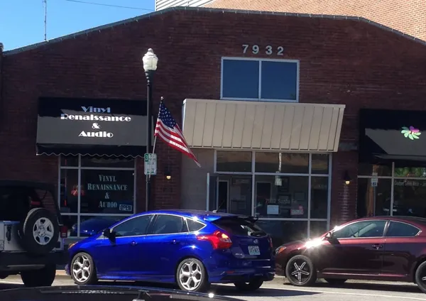 Vinyl Renaissance & Audio - Overland Park, KS
