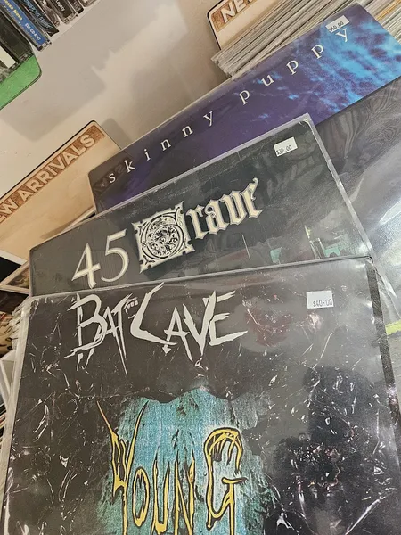 Record store thumbnail: Groove Merchant Records