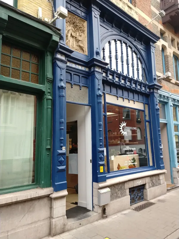 Record store thumbnail: Consouling Store