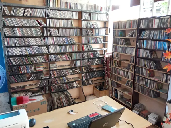 Record store thumbnail: Musick Garage