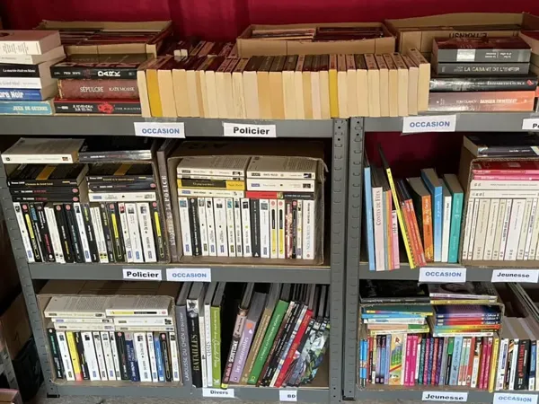 Record store thumbnail: Vinyles & Vintage