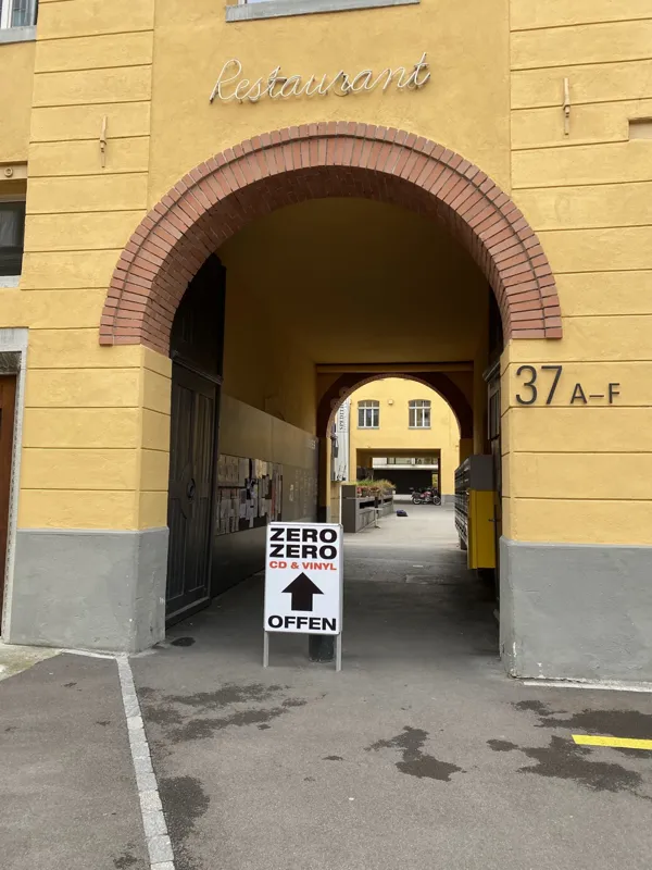 Record Store: ZERO ZERO Vinyl & CD