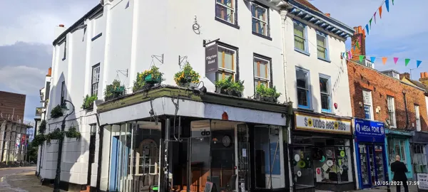 Record Store: Sounds Records