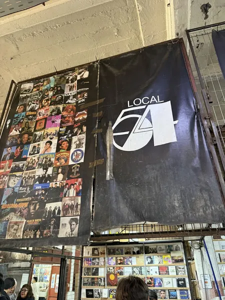 Record Store: Local 54