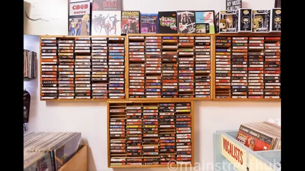 Record store thumbnail: Half Moon Records