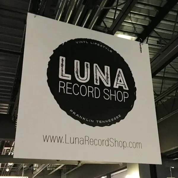 Record store thumbnail: Luna Record Shop
