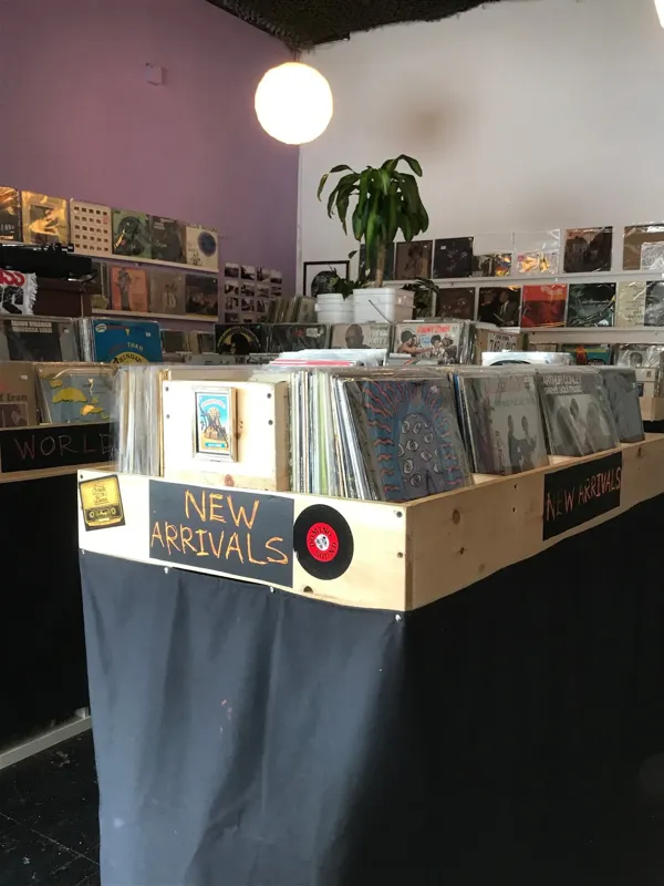 Record store thumbnail: Rotten Island Records