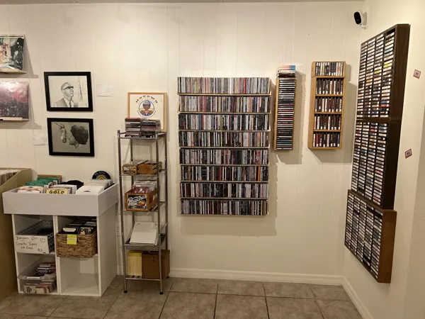 Record store thumbnail: Bossa 'N Roll Records