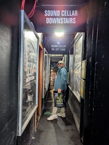 Record Store: Sound Cellar