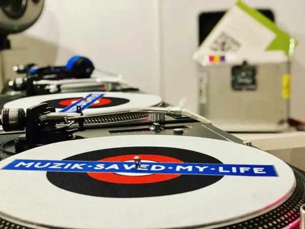 Record Store: MuzikSavedMyLife