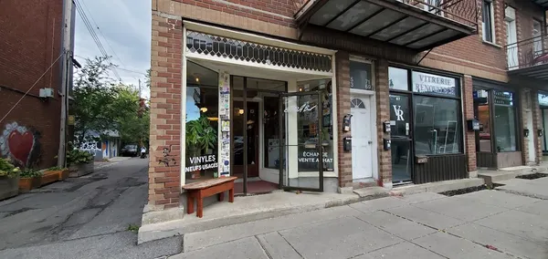 Record store thumbnail: La Rama Records