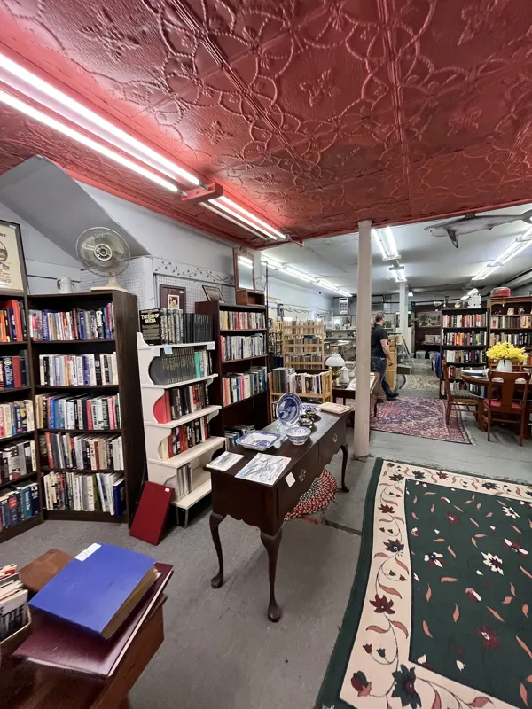 Blue Shark Antiques & Collectibles