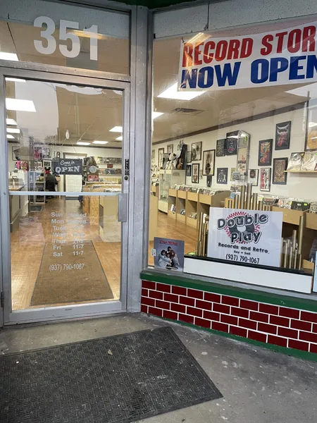 Record store thumbnail: DoublePlay Records & Retro llc