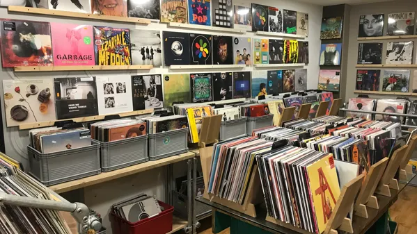 Record store thumbnail: Vintage & Vinyl