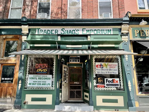 Record store thumbnail: Trader Shag's Music Emporium