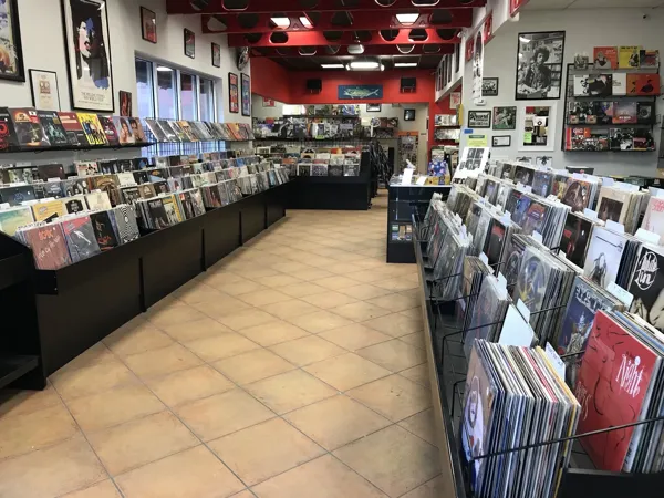 Record store thumbnail: Kingfish Records