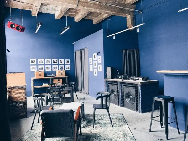 Record Store: Accidental point