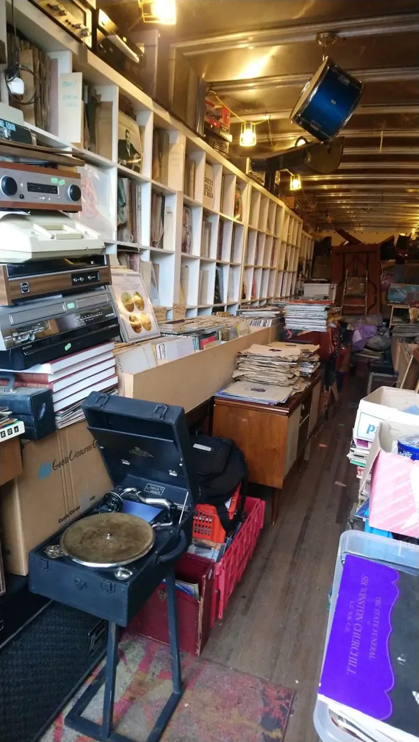 Record store thumbnail: GAZMO'S RECORDS