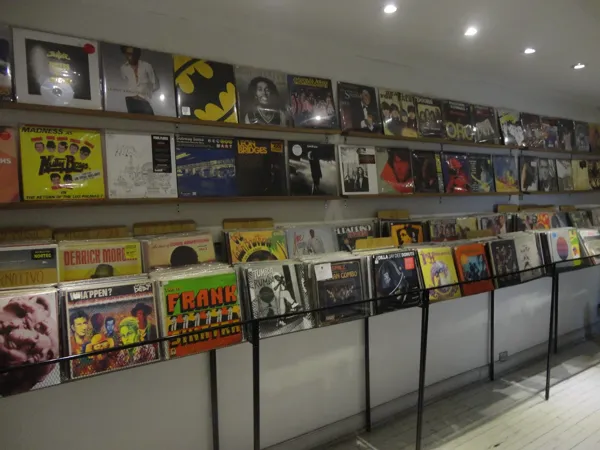 Record Store: TLB Records