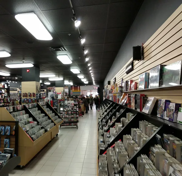 Record Store: Sunrise Records