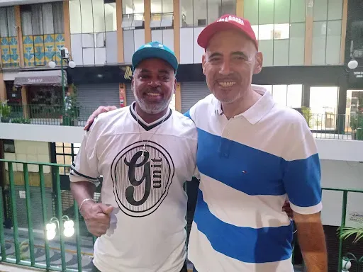 Record store thumbnail: Records & Beers