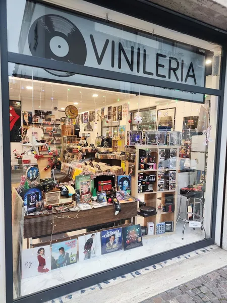 Vinileria